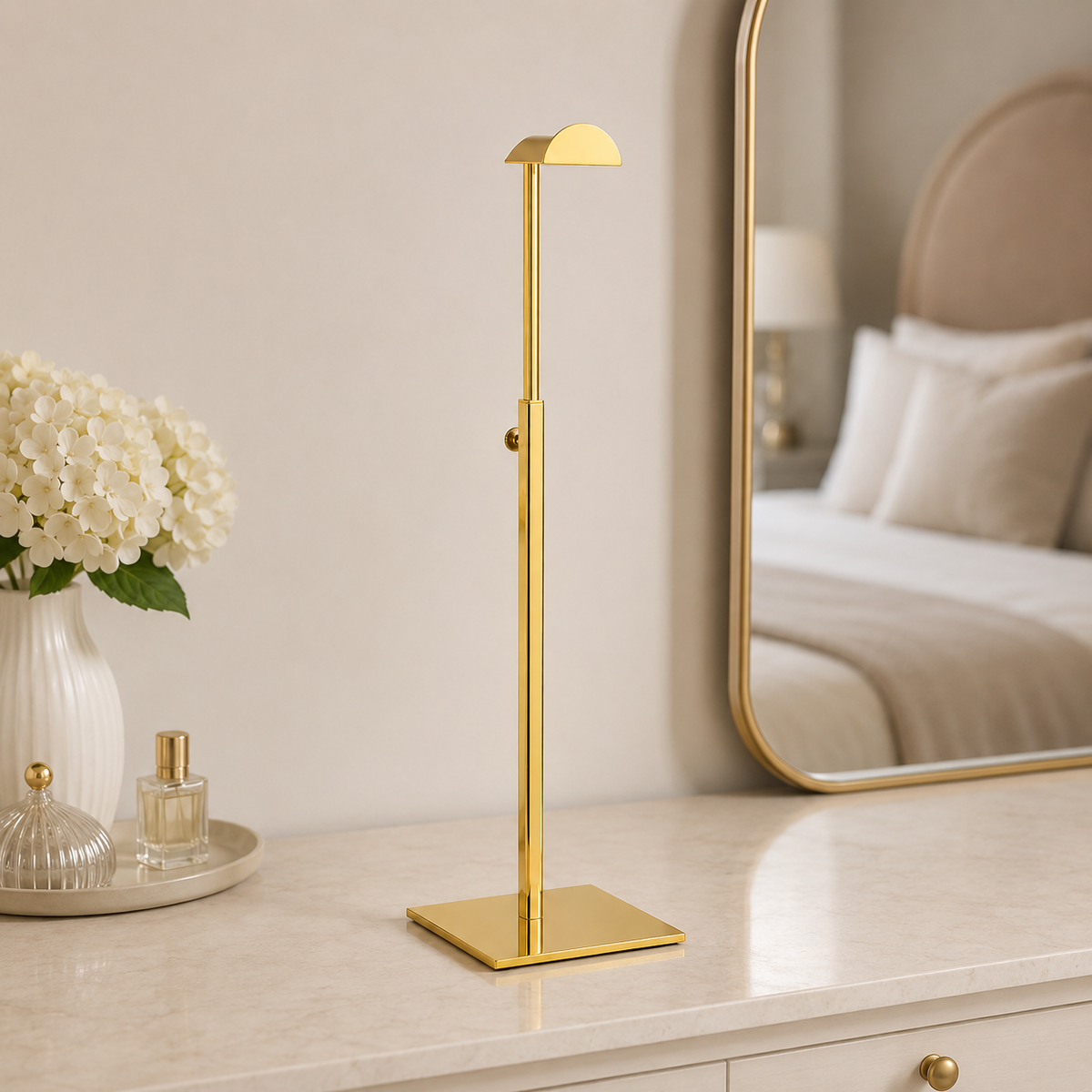 Adjustable Handbag Display Stand